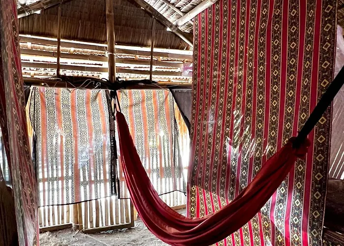 Tribal Huts Community Auberge de jeunesse *
