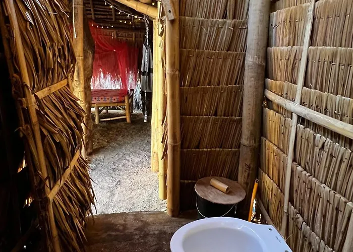 Auberge de jeunesse Tribal Huts Community Malapascua