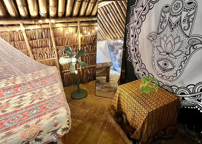 Tribal Huts Community Auberge de jeunesse *