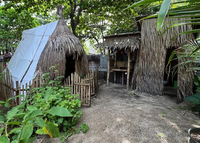 Auberge de jeunesse Tribal Huts Community Malapascua