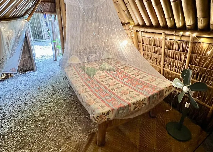 Auberge de jeunesse Tribal Huts Community