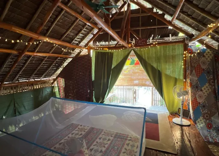 Tribal Huts Community Malapascua